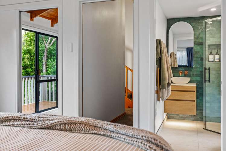 39 Turanga Road Henderson Valley_17