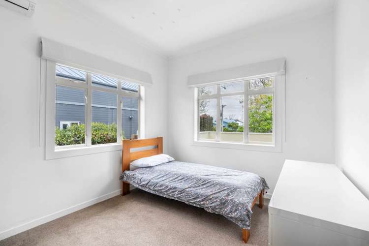 54 Dignan Street Point Chevalier_14