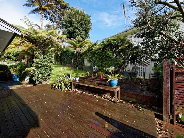 40 Lemnos Place Titirangi_2