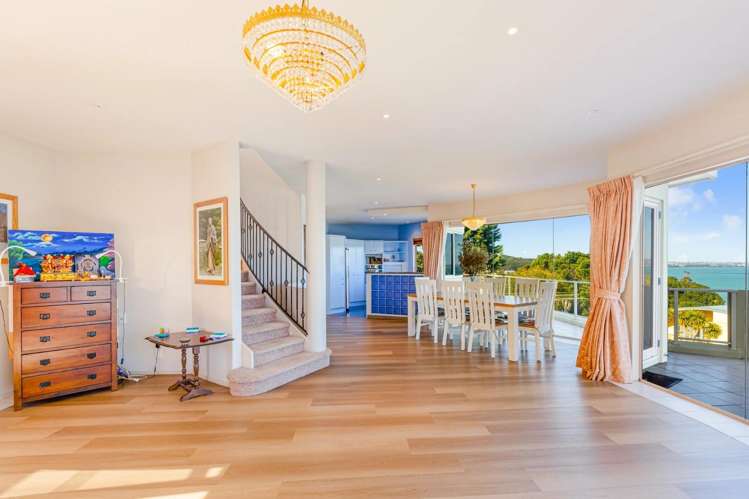 9 Brigantine Dr 1603_4