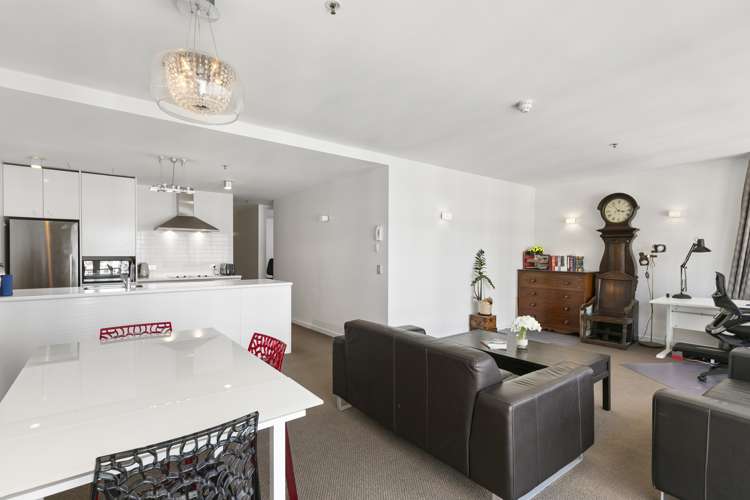 8H/164 The Terrace_0