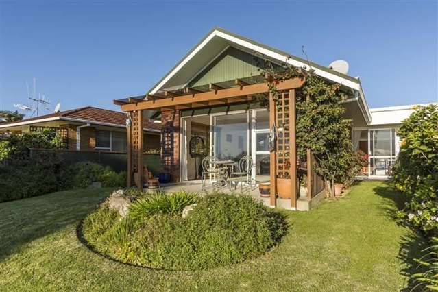 9a Kiriwai Place Matua_1