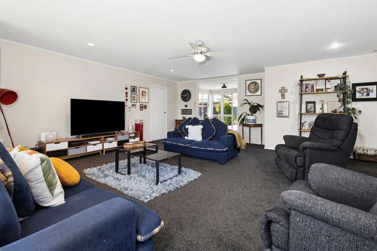 22 Brook Street Renwick_10