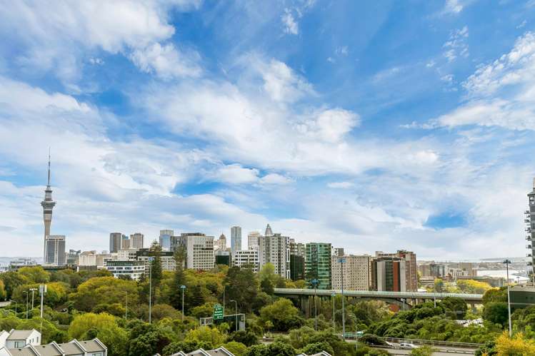 5p/16 Burton Street Grafton_17