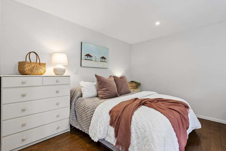 38 Park Hill Road Birkenhead_25
