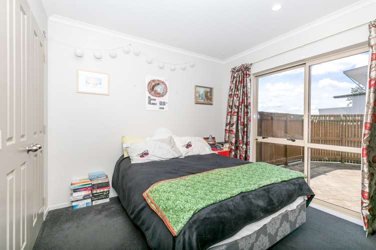 2/20 Ruakiwi Road Hamilton Lake_15