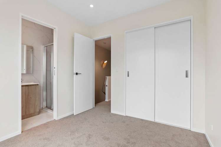 2/17 Parker Avenue New Lynn_7