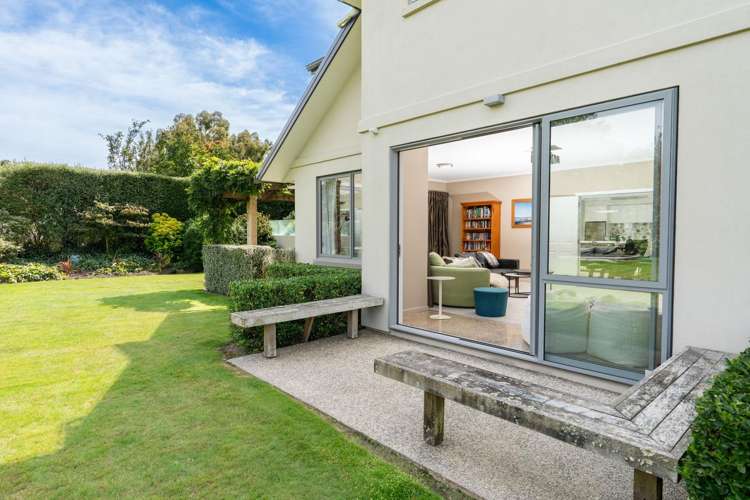 2 Railway Lane Outram_26