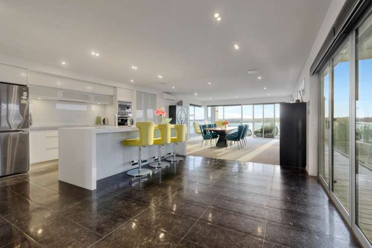 55 Waller Avenue Bucklands Beach_7