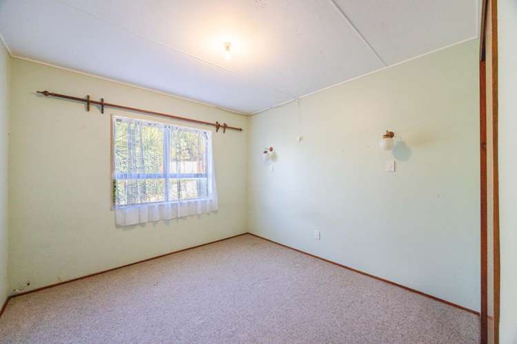 3/5 Hinemoa Terrace_5