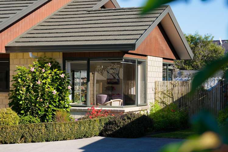 42 Campion Road Waikanae Beach_1