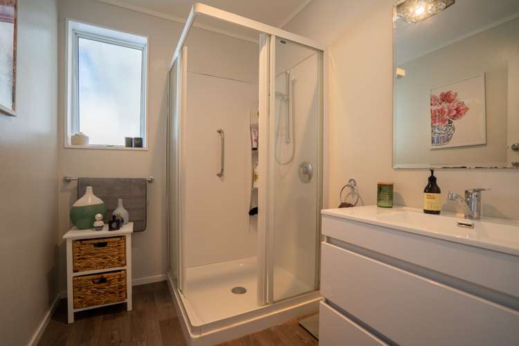 5 Waterford Drive Winton_8