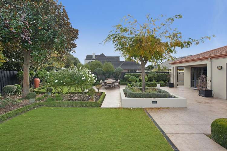 54 Marble Wood Drive Papanui_24