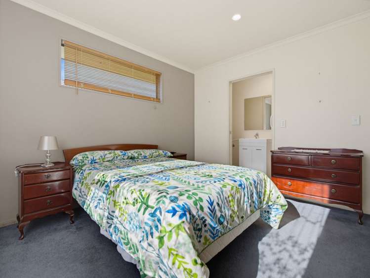 3 Newfield Drive Fairview Downs_13