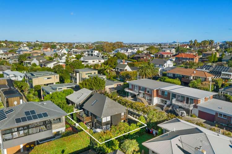 2/21 Hauraki Road Hauraki_43