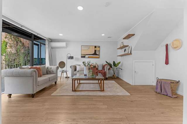 2/30b Verbena Road Birkdale_2