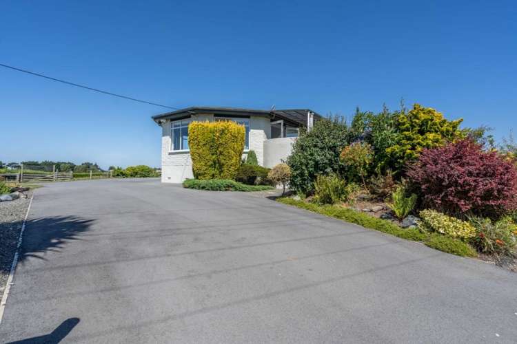 473 Avon Road Tisbury_15