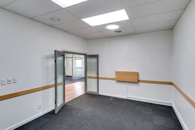 409 Queen Street West Hastings Central_4