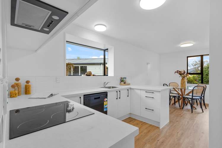 490 Bower Avenue Parklands_5