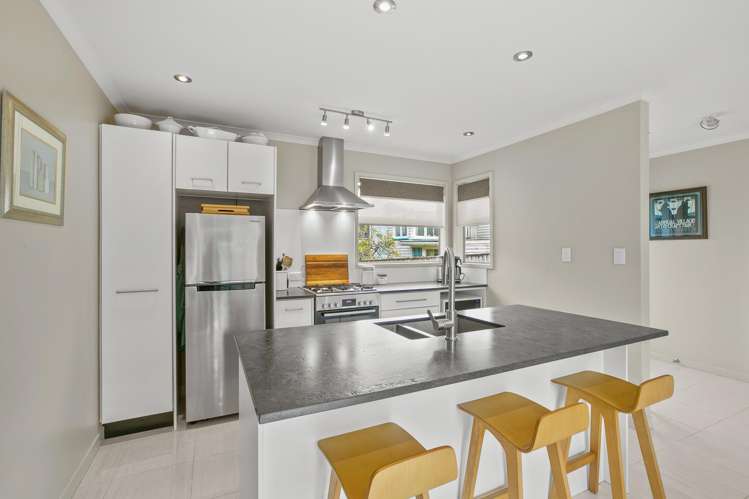 32b Gilbert Street New Plymouth Central_6