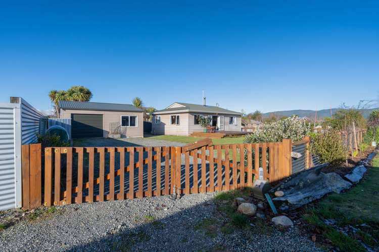 38 Lawson Burrows Crescent Te Anau_24