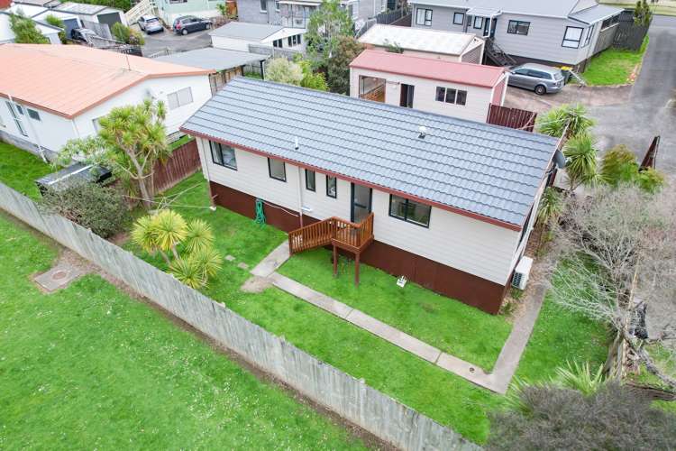31 Meadowvale Rise Titirangi_17