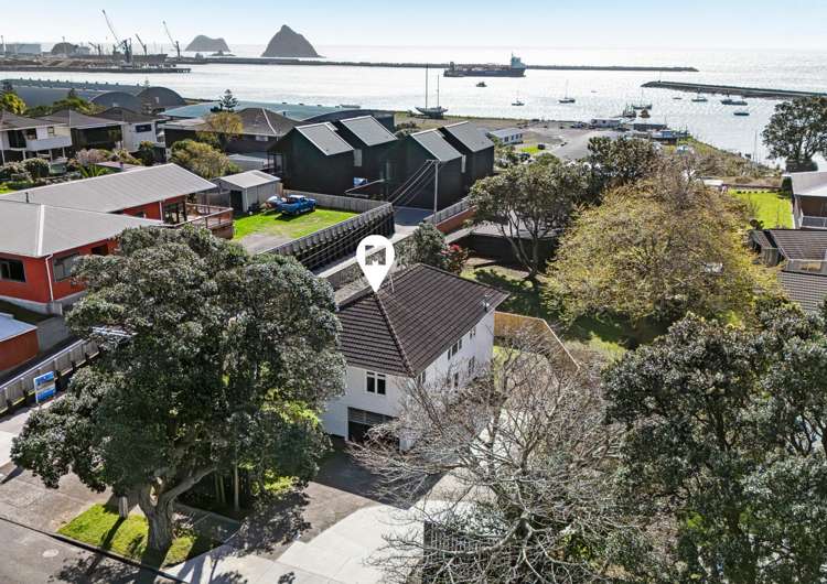 6 Whiteley Street_2