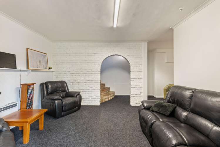 130 Smart Road Glen Avon_10