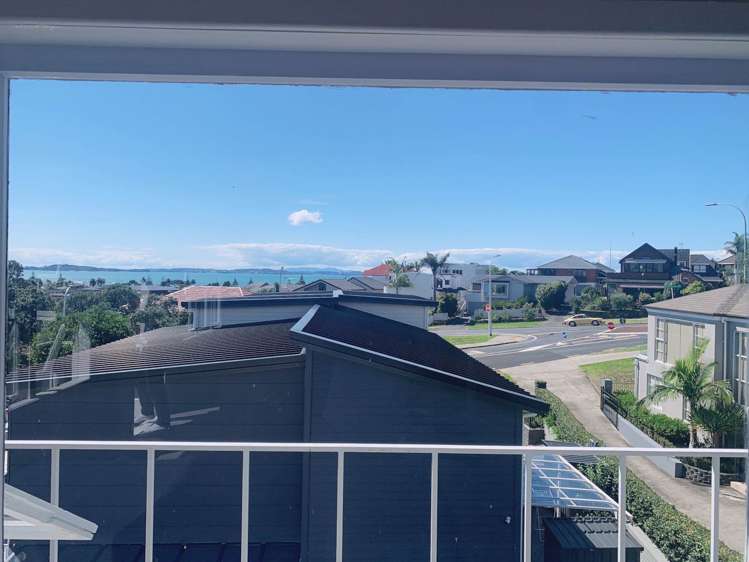 7 Laings Road Bucklands Beach_11