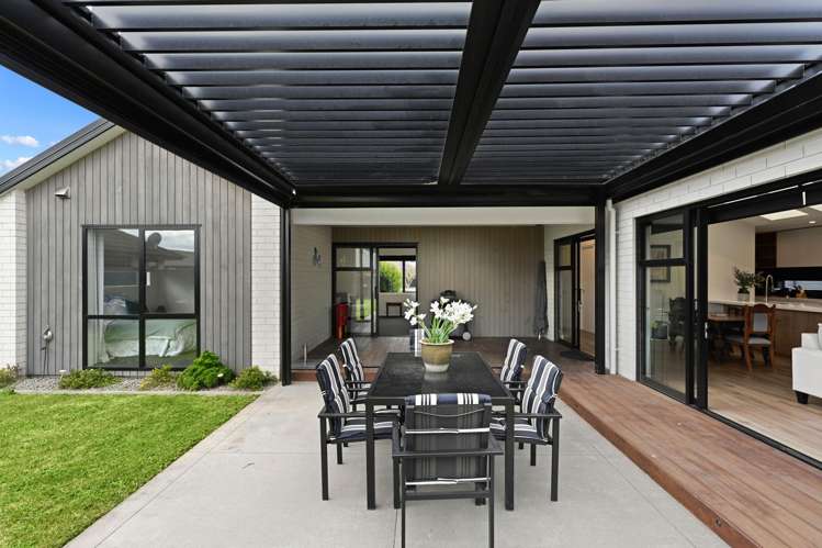 8 Carnachan Street Cambridge_20