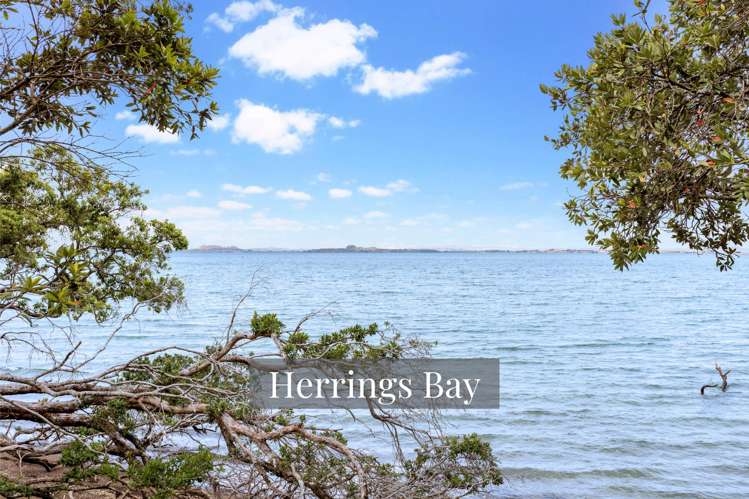 6 Herrings Cove Place Titirangi_23