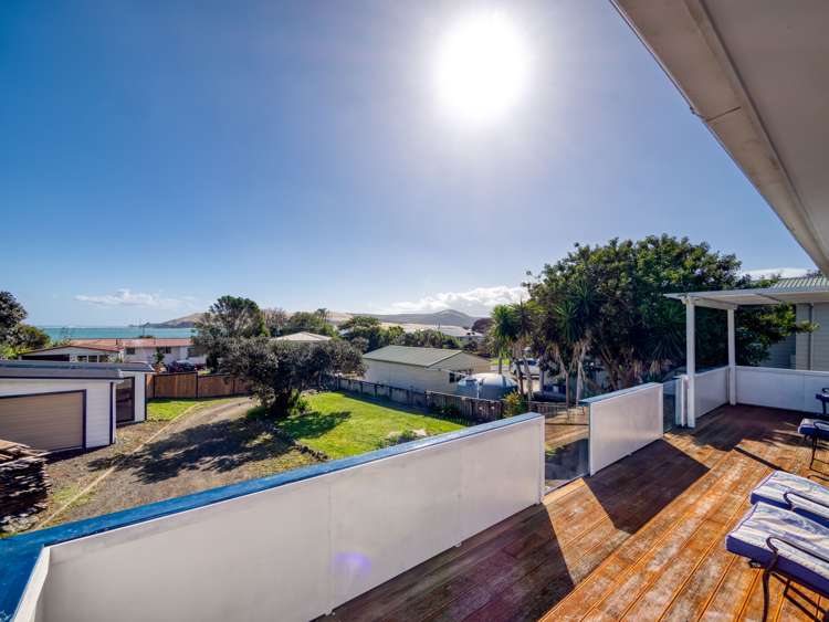 10 Waianga Place Omapere_1