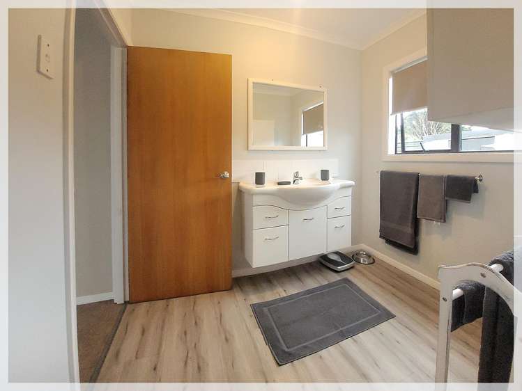 9 Nuku Street Tangimoana_18