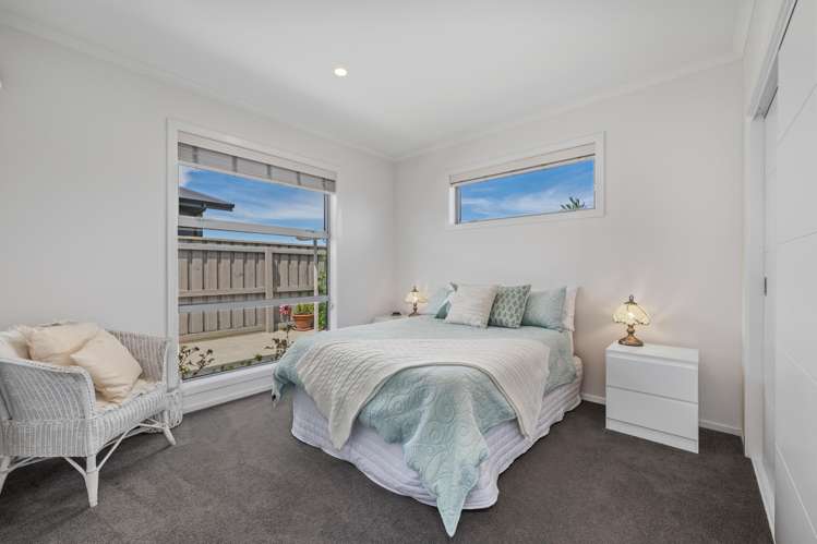 18 Corsair Crescent Burleigh_10