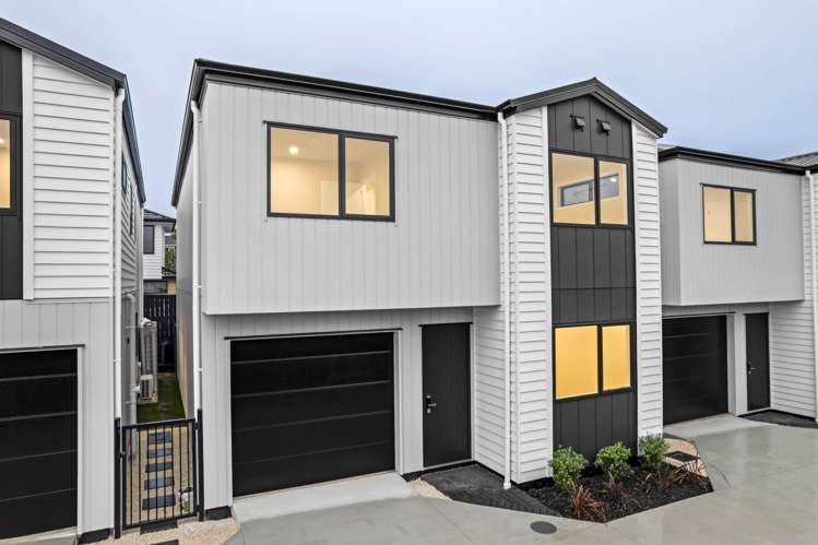 Lot 2/25 La Perouse Street_0