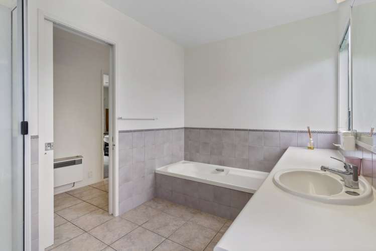 9 Aberdeen Road Castor Bay_12