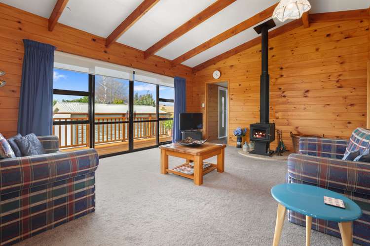 19 Wharewaka Road Wharewaka_6