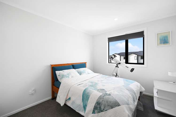 2/63 Cabourne Drive Glenview_9