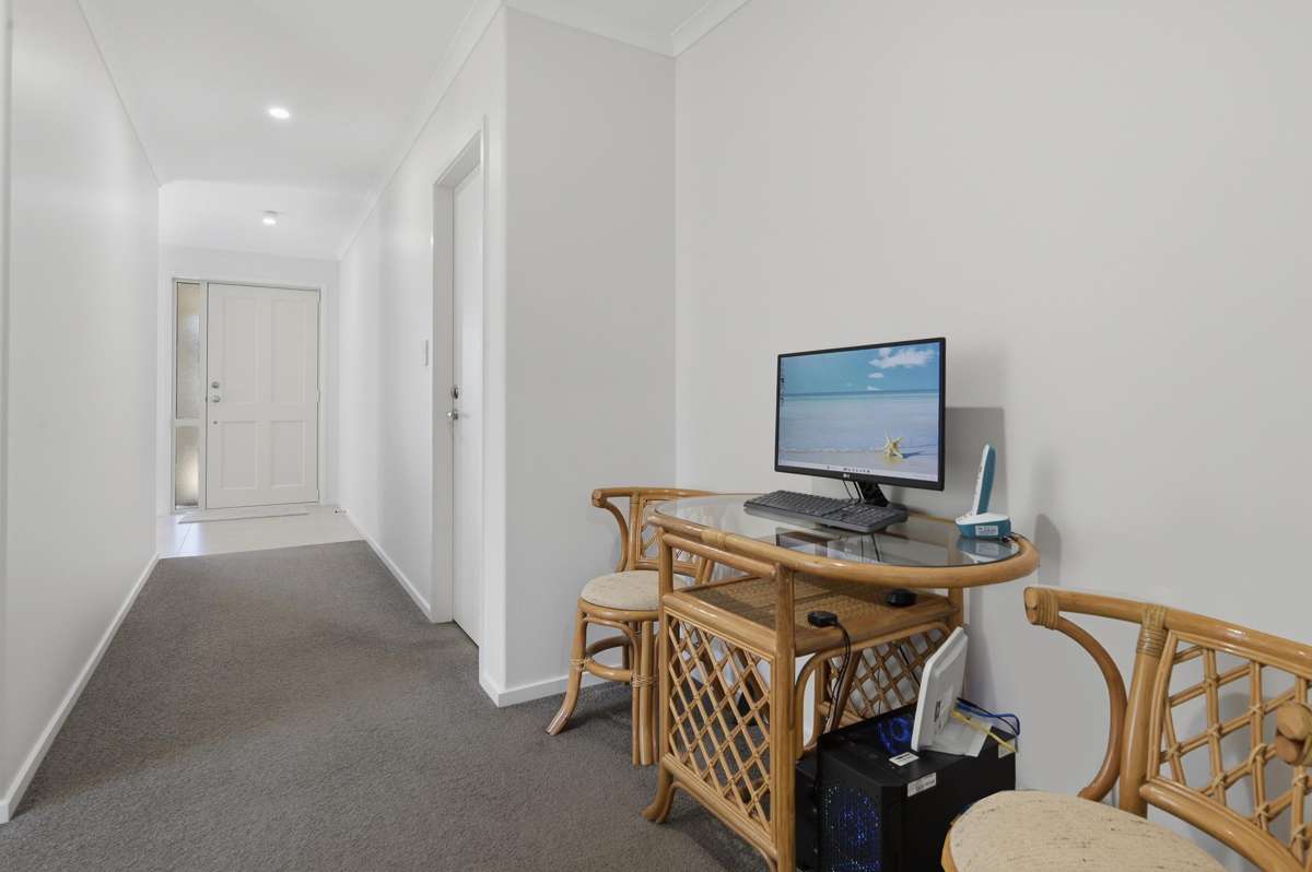 35 Leet Crescent_5