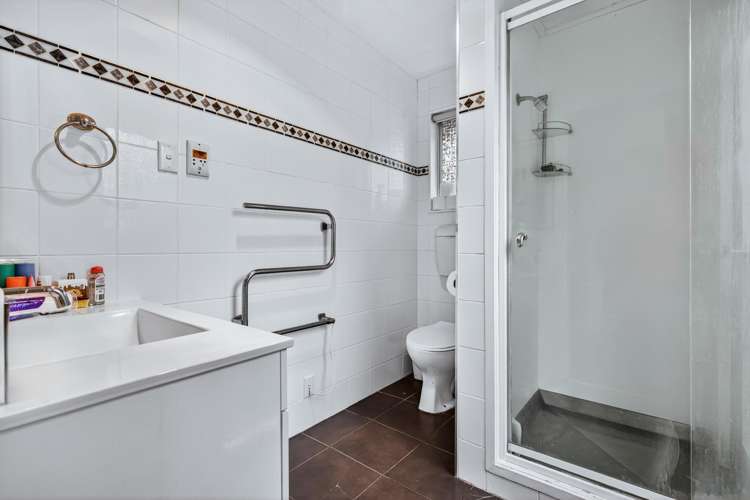 84 Hinemoa Avenue Taupo_15