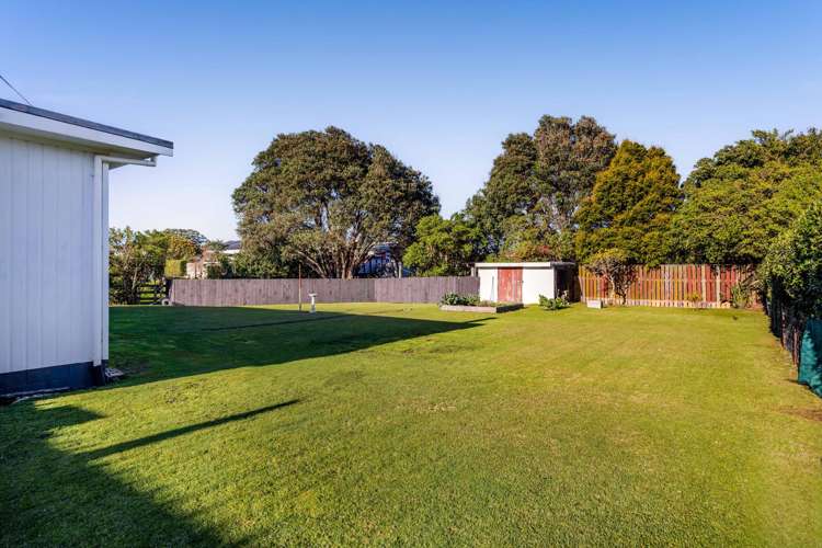 62 Gisborne Terrace Opunake_21
