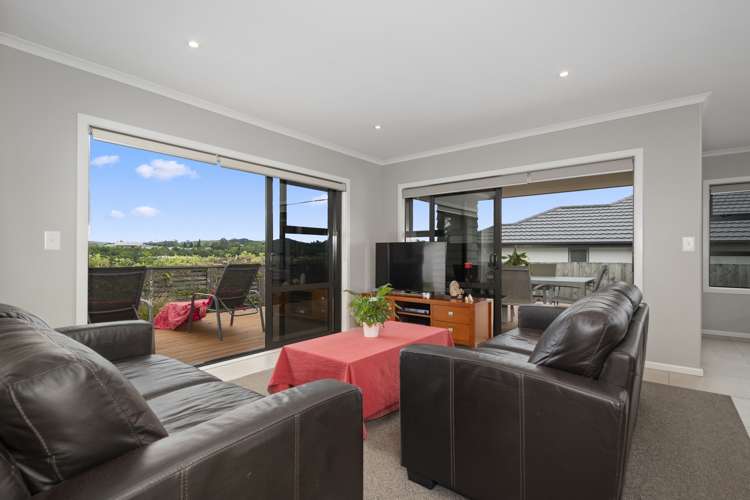 30 Caldera Crescent Pyes Pa_2