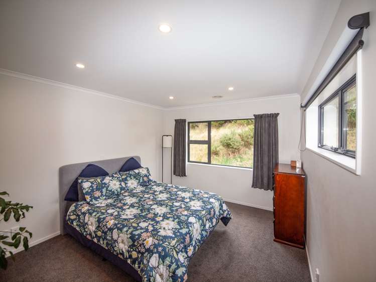 61 Melksham Drive Churton Park_15