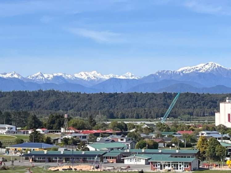 4 Airport Drive Hokitika_35