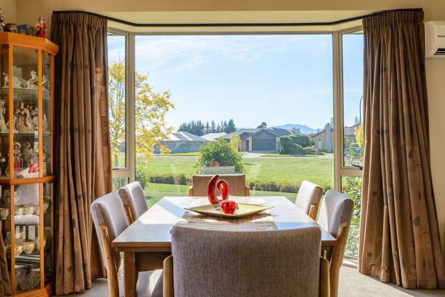 17 Avening Close Blenheim Central_2