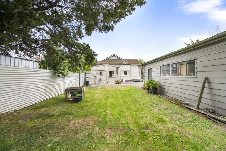 111 Cook Street West End_17