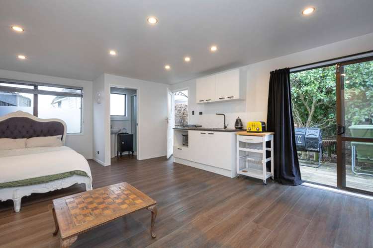 33 Koromiko Street New Lynn_21