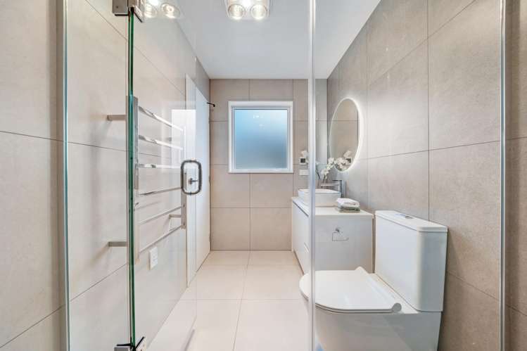 52 Emerald Avenue Karaka_16