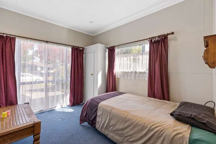 63 Geraldine Crescent Cloverlea_10