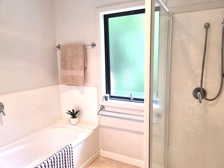 17A Tikorangi Place Morningside_12